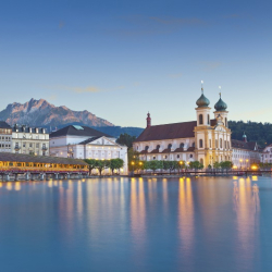 Zauberhaftes Stadt am Vierwaldstättersee - Luzern wird Sie begeistern