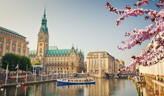 Hamburg zur schönsten Jahreszeit begleitet von einem beeindruckenden Kulturprogramm