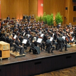 Ein Auftakt nach Maß  - Sinfoniekonzert des Beethoven Orchester Bonn