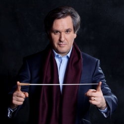 Er dirigiert das „Orchestra dell´Academia Nationale“ im KKL - Antonio Pappano