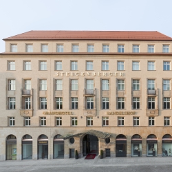 Die prachtvolle Fassade des 5***** Steigenberger Handelshof in Leipzig