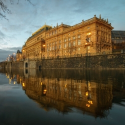 Lernen Sie Prag auch vom Wasser aus kennen